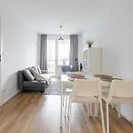 شقة Urban Chic - Luxury 2-bedroom In Center, Pereca Street *