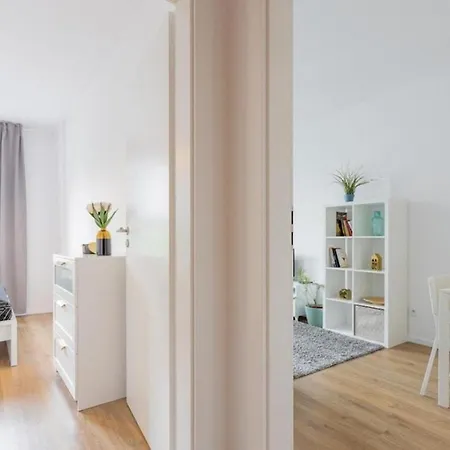 شقة Urban Chic - Luxury 2-bedroom In Center, Pereca Street وارسو