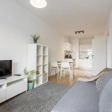 Urban Chic - Rondo Onz - Luxury - 2 Bedrooms - Pereca Street Apartment Warsaw