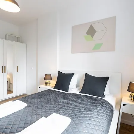 Διαμέρισμα Urban Chic - Luxury 2-bedroom In Center, Pereca Street