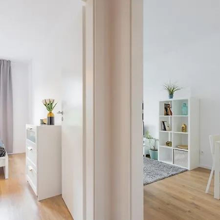 Daire Urban Chic - Luxury 2-bedroom In Center, Pereca Street