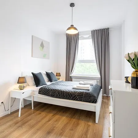 Apartment Urban Chic - Rondo Onz - Luxury - 2 Bedrooms - Pereca Street Warsaw