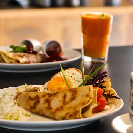 Urban Chic - Luxury 2-bedroom In Center, Pereca Street Daire Varşova