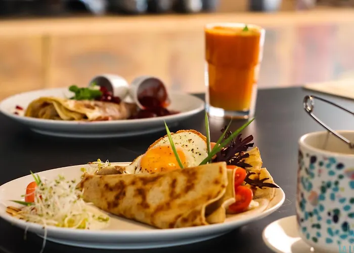 Urban Chic - Luxury 2-bedroom In Center, Pereca Street Apartament Warszawa